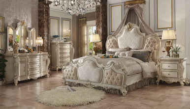 ACME 26880Q Picardy Queen Bed, Fabric & Antique Pearl (1Set/3Ctn)