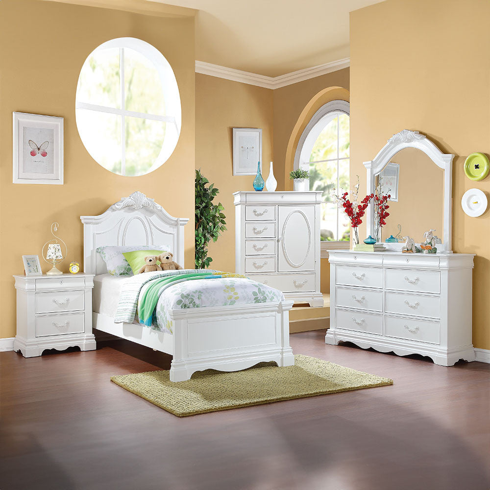 ACME 30235F Estrella White Full Bed  4