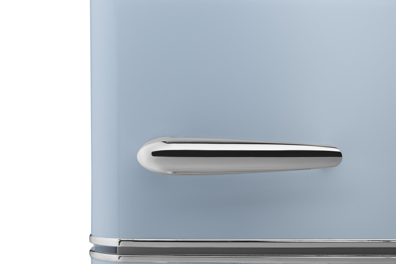 7 cu. ft. Retro refrigerator with bottom freezer