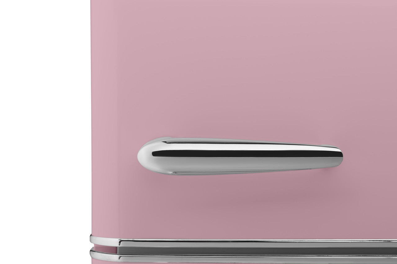 7 cu. ft. Retro refrigerator with bottom freezer