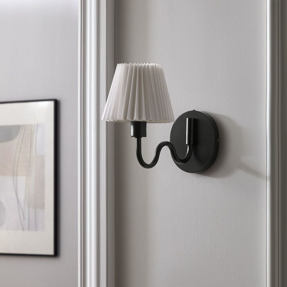 EEI-6873 Wave Squiggle Arm Wall Sconce by Modway