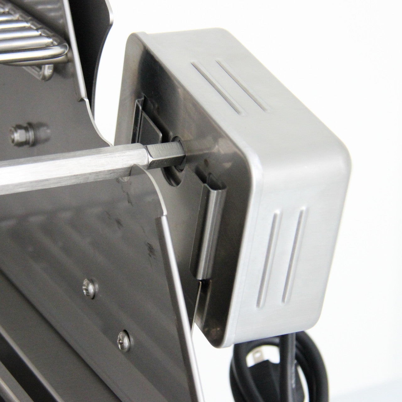 Blaze Professional LUX 34-Inch 3 Burner Built-In Gas Grill With Rear Infrared Burner-In Natural Gas - BLZ-3PRO-NG  3